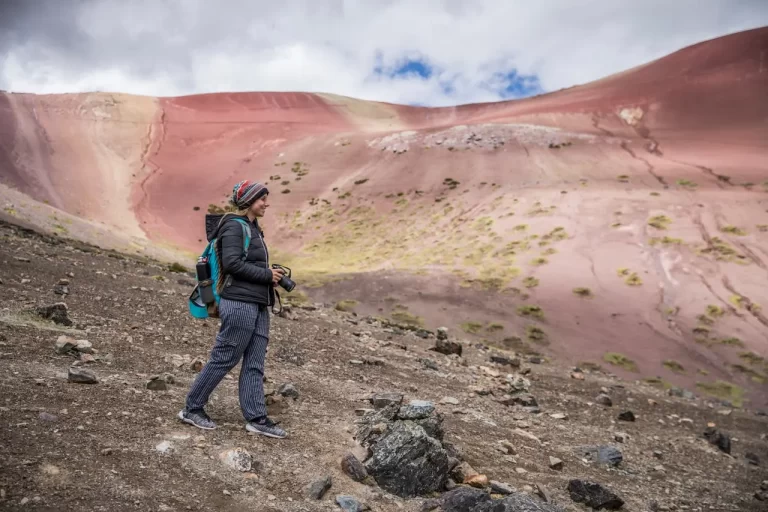 tips for hiking rainbow mountain vinicunca