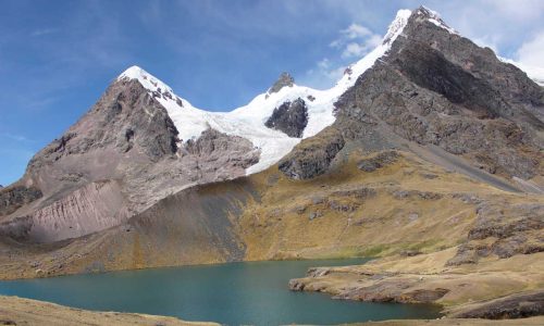 Ausangate second campsite view and the lake