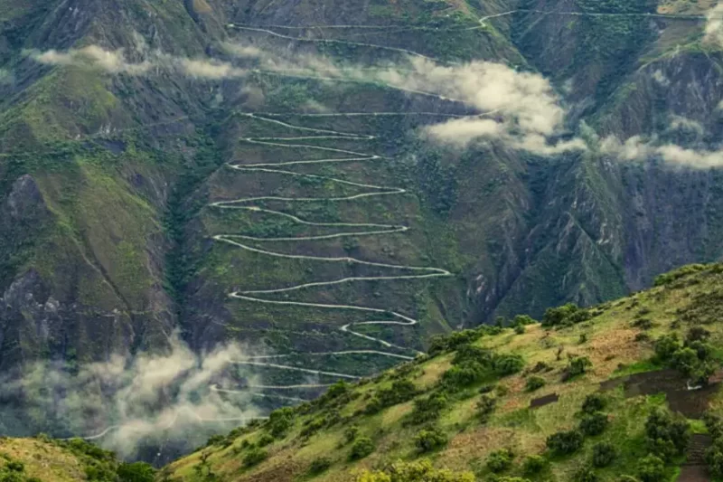 death road peru