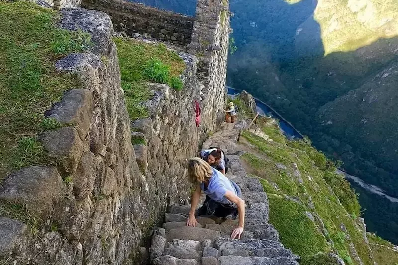 stair death huayna picchu mountain