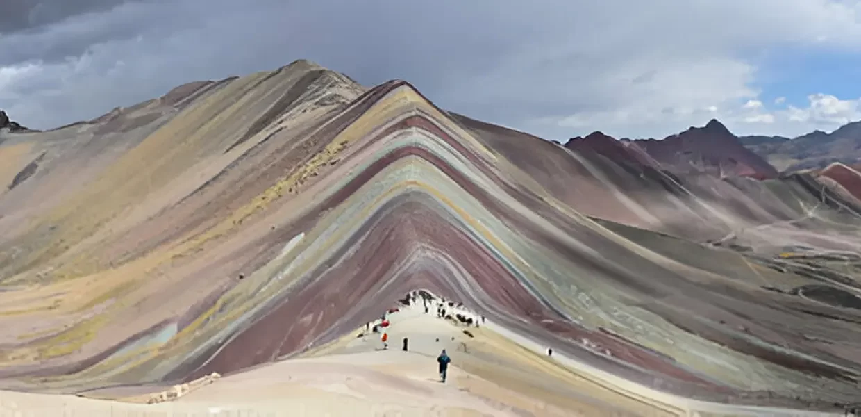 rainbow mountain in march