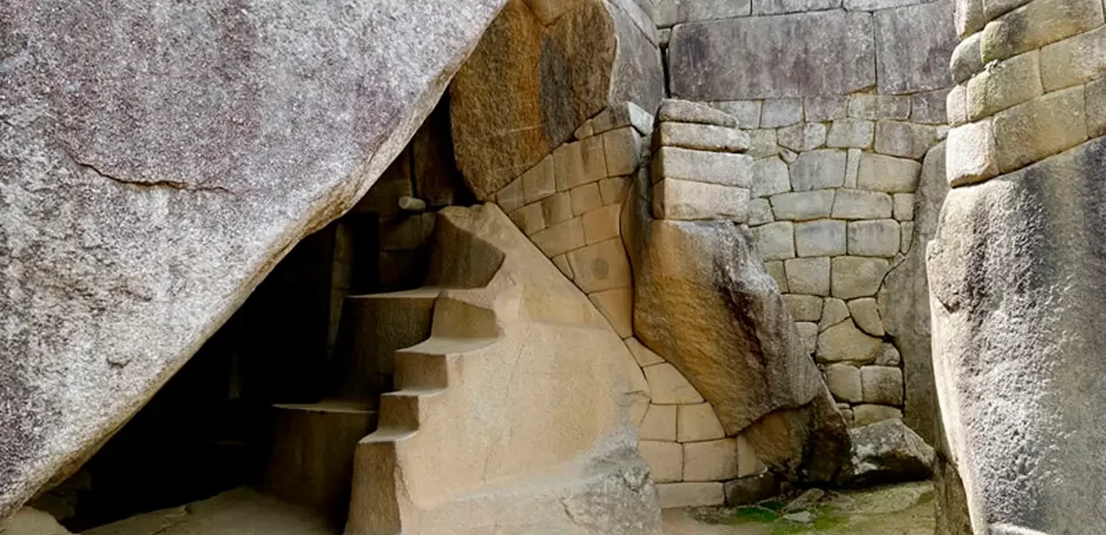 royal tomb machu picchu